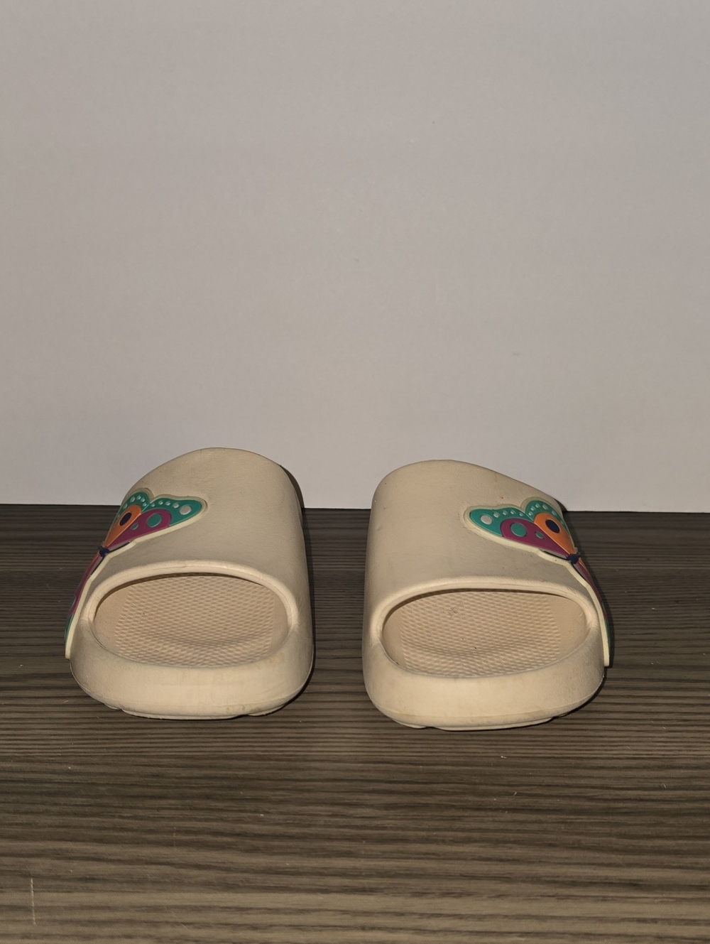 wonder nation Cream Slide Sandals with Multicolor Heart Accent #128